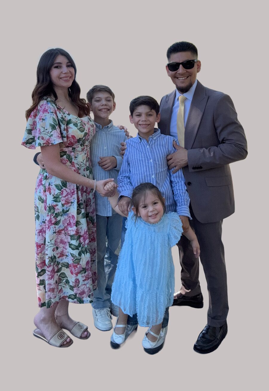 Pastors Manny and Melissa Gonzalez with their three children